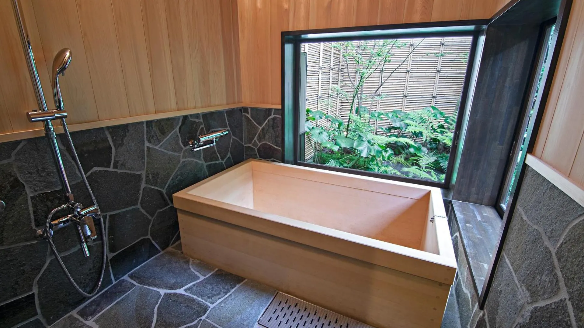 御澍・上京 Villa Kiotó Japán